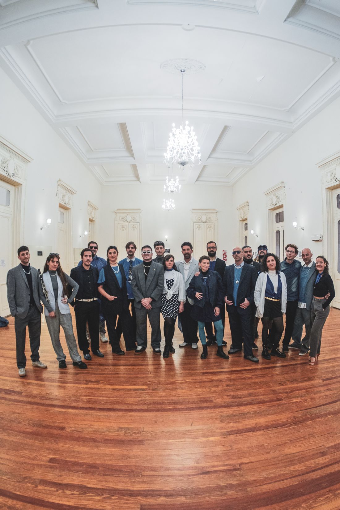 Foto grupal del Sindicato Argentino de Boleros
